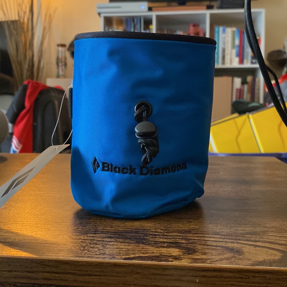 NWT | Black Diamond Mojo Chalk Bag with waist strap Sm/Md